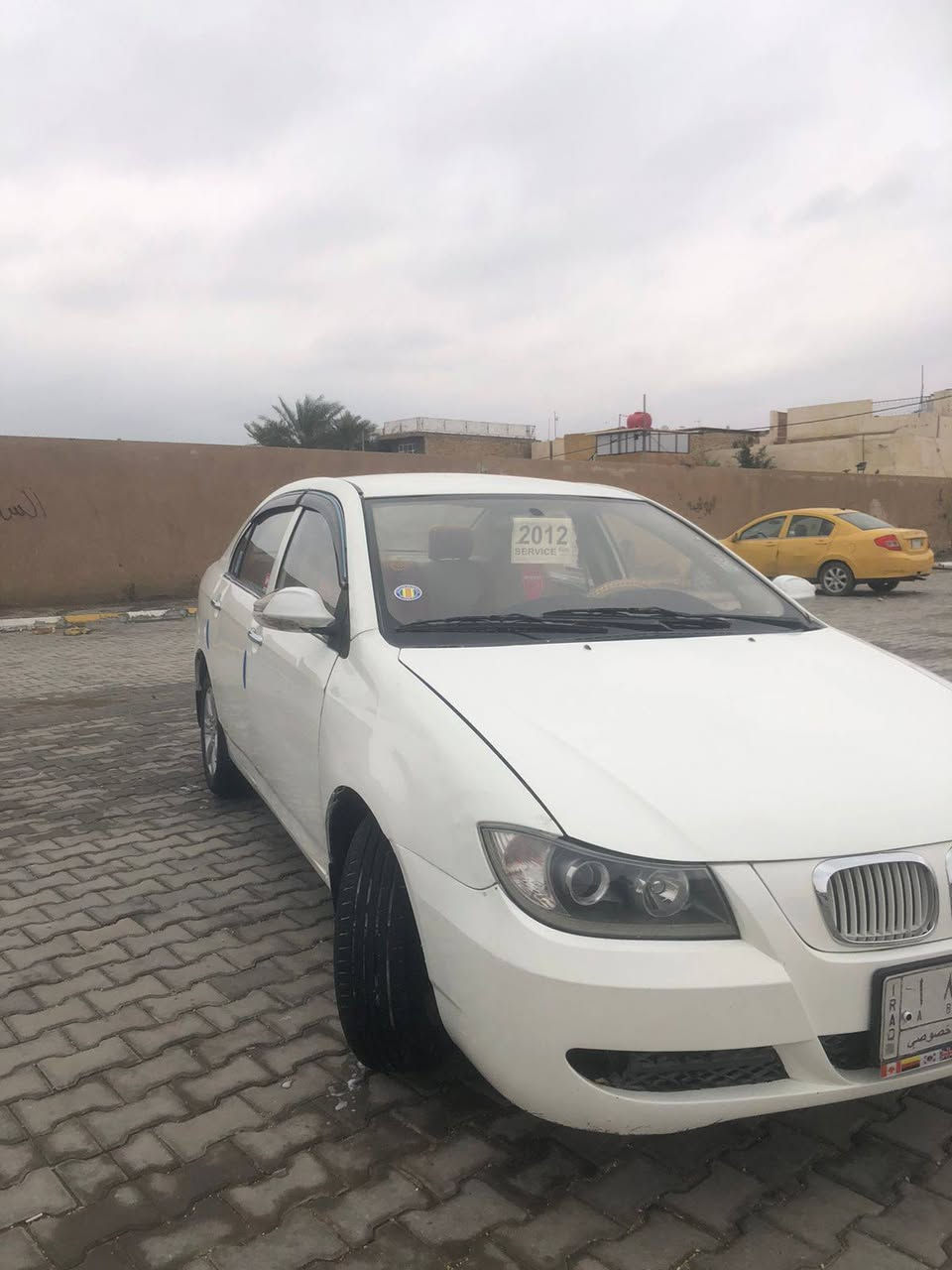 سلام عليكم ليفان حجم 620موديل 11  سياره جاهزه 
كير مكينه كورله 1600 خير من الله لا تبخير ولا تنقيص حداديه جدد صدر جدد تخم تاير كهربائيات كله شغاله سياره مكفول من لضربه ولعيب شرعي سياره بيه صبغ قطعتين دوس وباب لخلفيه سبب جراد فقط لباقي مكفول تحويل ثاني يوم سنويه ل28 مشروع وطني سياره جاهزه ومتعوب عليه سعر 40 وبيه مجال قليل عنوان واسط لكوت رقم ***********
