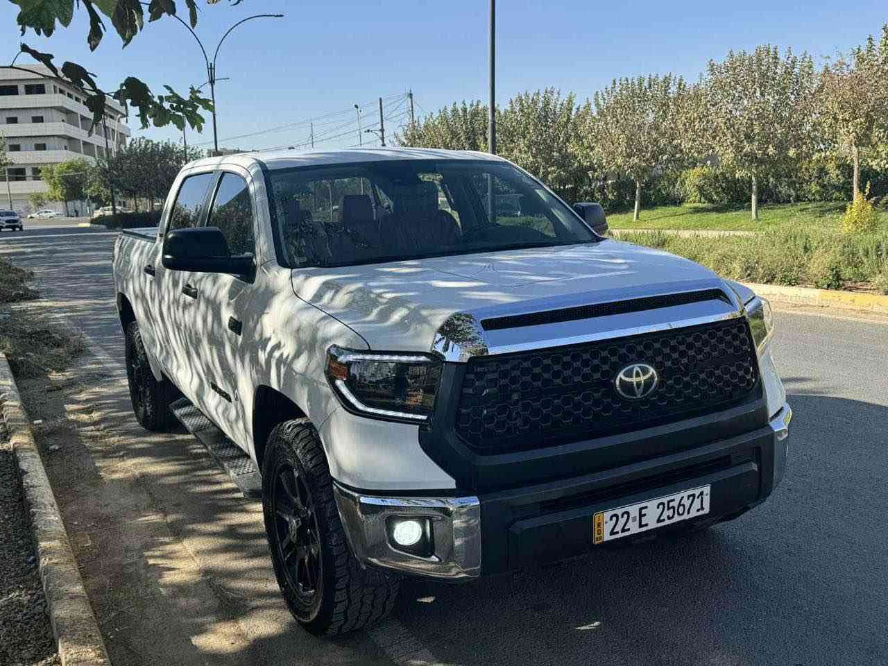 تۆیۆتا تەندرە : 8v  دوو دەرگا بیلادی گۆراوە یەك پەرچەی سبوخە ٨٠٠٠٠ هەزار کیلۆمەتر مەکیبە لێگزز مواسەفات : مامناوەند. دەبل ئەکسل هتد رادار ….. رقم:*********** أربيل, العراق
