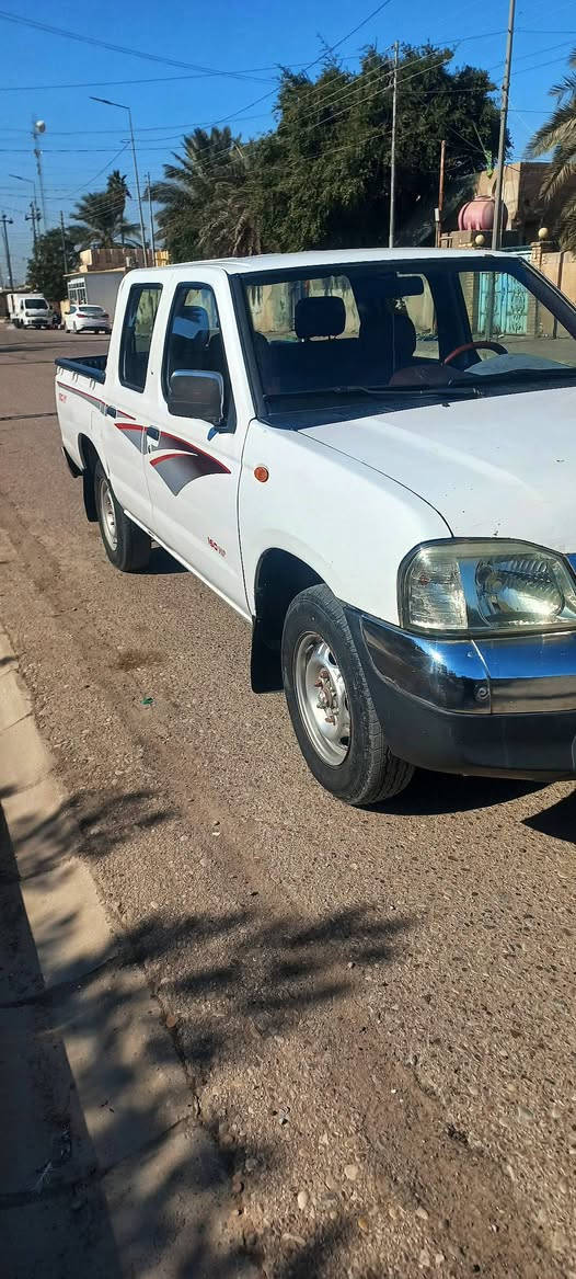 سلام عليكم نيسان 2014 ميسان مصفره غرامات وضريبه مكفوله بيها باردات بصيطه تبريد وتدفئ تخم تايرات ديامه كامله  سعر 120 بيها مجال ***********
