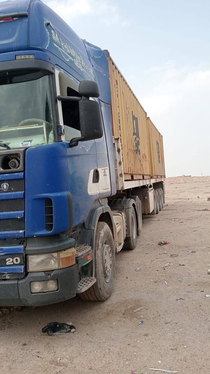 سكانيه للبيع موديل 2002 تخم تاير كير 3 3 مكينه 6 انجكتر لاتنقيص ولاتبخير سنويه جديد بسمي مكان السياره بابل المسيب ***********
