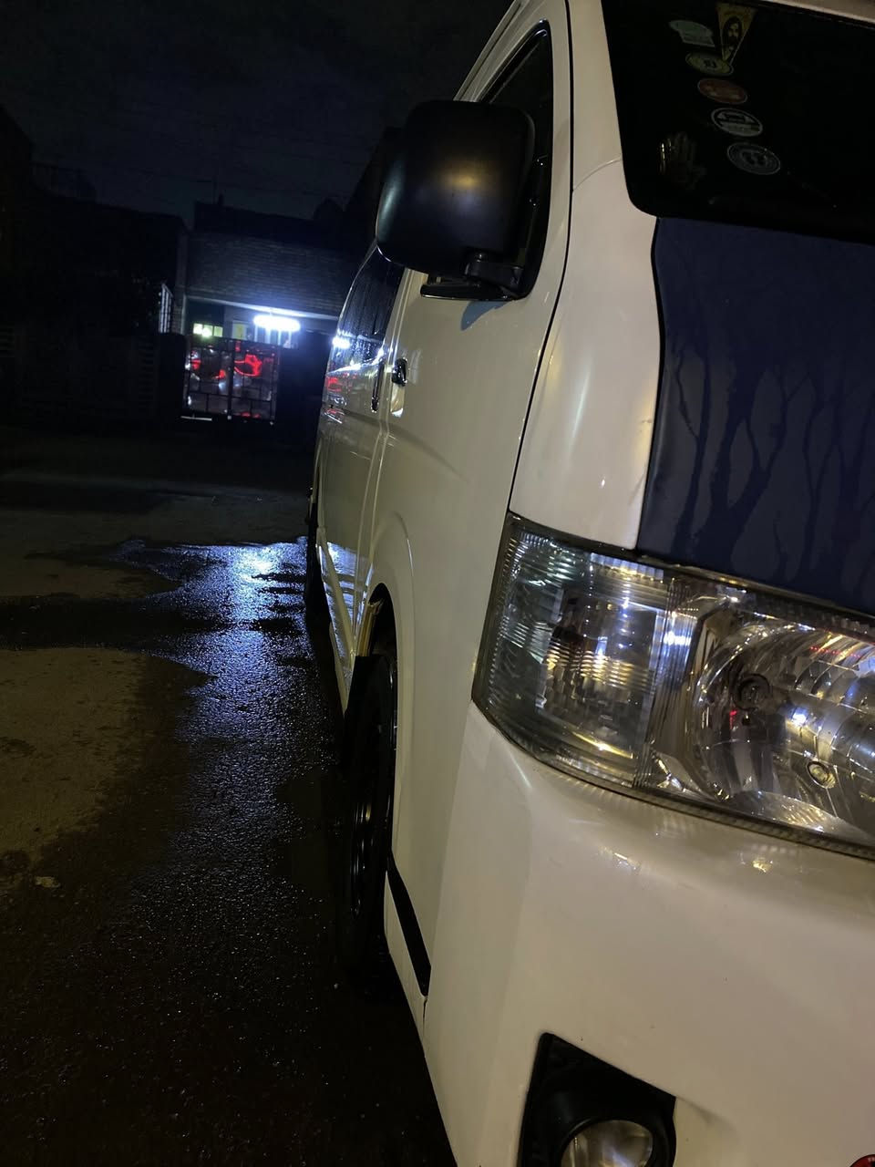 سلام عليكم هايسه 18  بانزين دوشمه عامه اسياره ابلاديه بدون غاز العنوان الحسينيه الراشديه  الستفسار رقم صاحبه***********
