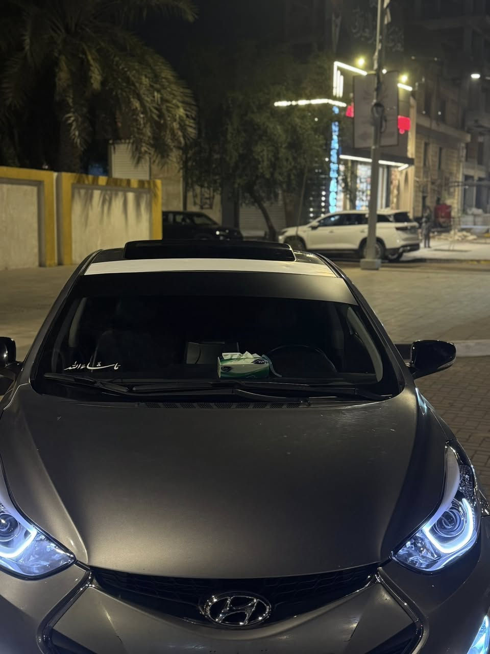 السلام عليكم الانترة 2015 فول لفول لمتدد رياضي مكينة 2000 
كير حدادة تبريد مكينة تدفئة كهربائيات كلها جديد ماعوزها برغي مفولة كلش للخير حتة تدفىة بلكشنات الخلفية نضام ايكو 
سيارة مزوعة موصفات كلش للخير عنواني البصرة الاستفسار اتصال فقط ماعندي ماسنجر *********** 
سعر 55
