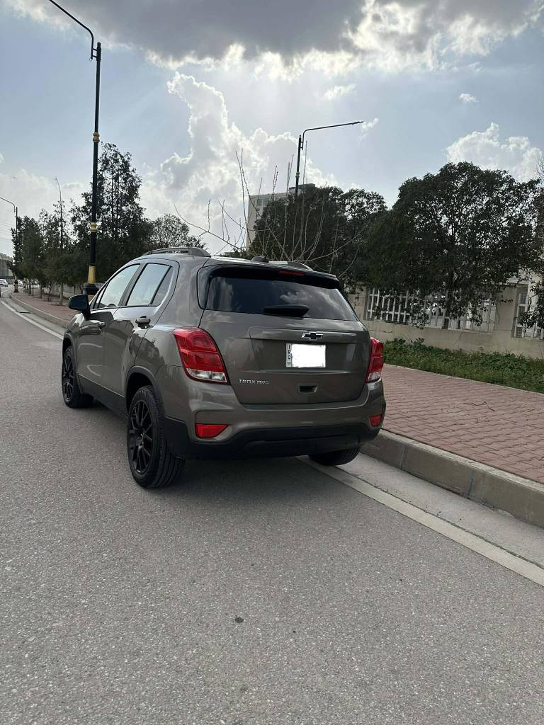 Chevrolet trax 2022 1LT AWD
١.٤ تۆربۆ
٣٨ هەزار کم ڕۆشتوە 
٣ پارجە ببۆیاخ بێ ناوگرتن 
ئەیربباگ  تەقیەوە سیستیم کراوەتەوە
سعری ١٠٤ گەلا مەجالێکی برایانەی تیایە *********** السليمانية, العراق
