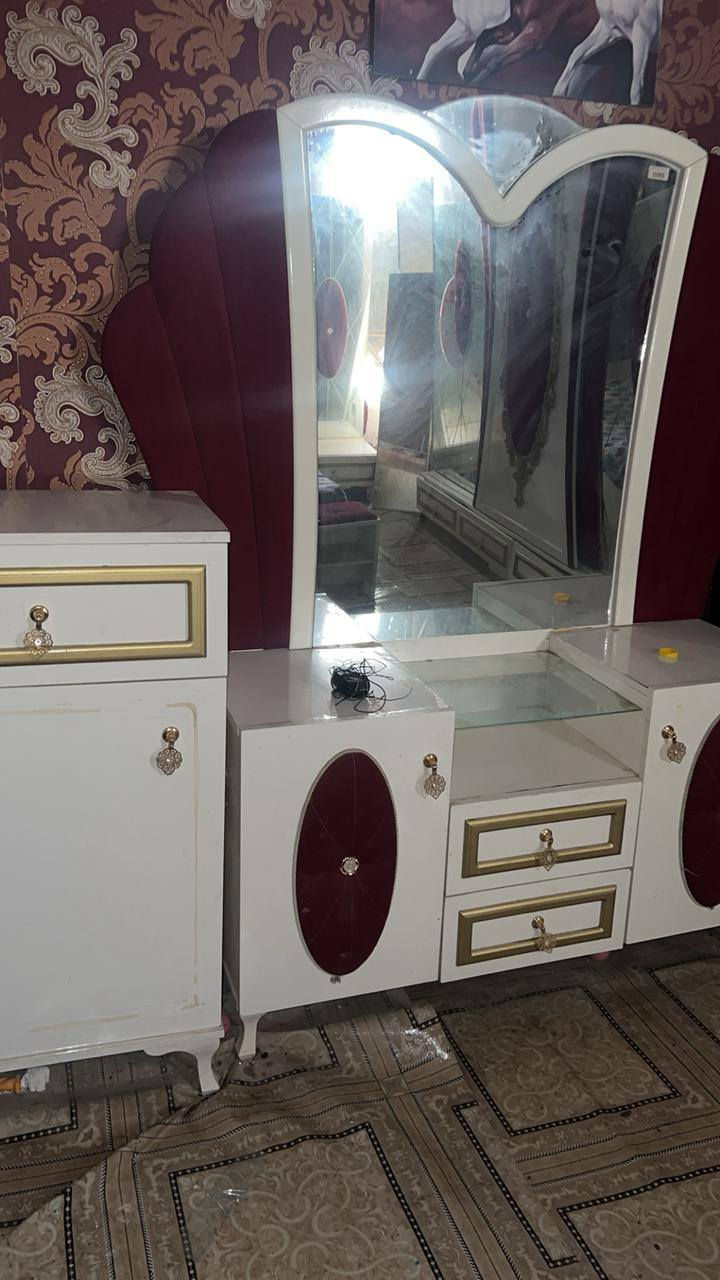 بسب الوعود الكاذبه 
غرفة اخشاب تركي
مناسبة جدا مال متوازين
مكاني كوفه
***********
