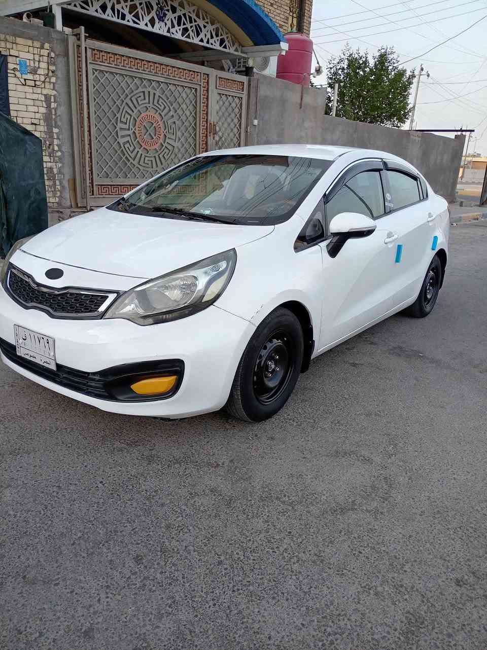 كيه ريو مديل 2013 خليجي السياره جاهزه مكينه وكير 1600 دوش تبريد حداديه جاهزه السعر 80 رقمه بصره مكانه بصره سنويه 28 رقم الهاتف ***********
