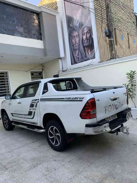 سلام عليكم عندي سياره البيع بيكم فورويل موديل 2020 رقم أربيل سياره جديده وحلوه سياره 6 سلندر تي اردي ماشيه 70 ألف تحويل مباشر كير وتماتيك عنوان بغداد ولشراي يتصل على رقم ***********
