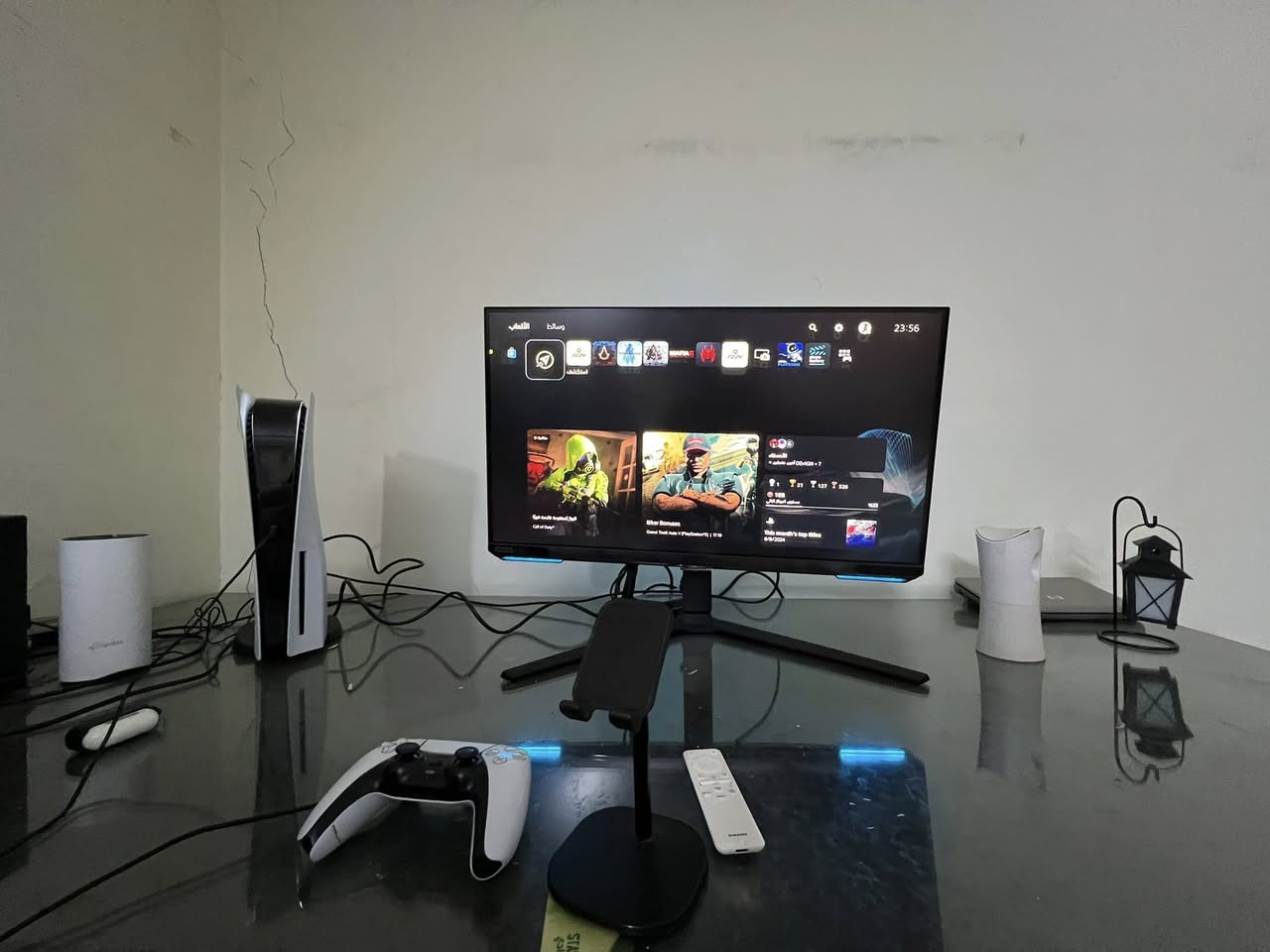 السلام للبيع شاشه سامسونج g7 odyssey 

المميزات:  - حجم الشاشة: 28 بوصة​ - نوع اللوحة: IPS (In-Plane Switching)​ - الدقة: 3840 × 2160 بكسل (4K UHD)​ - معدل التحديث: 144 هرتز​ - زمن الاستجابة: 1 مللي ثانية (GtG)​  - تقنيات التوافق: - NVIDIA G-SYNC: مدعوم​ - AMD FreeSync Premium Pro: مدعوم​ - تقنية HDR: معتمدة من VESA DisplayHDR 400​  - نطاق الألوان: - DCI-P3: تغطية بنسبة 90%​ - زوايا الرؤية (أفقي/عمودي): 178°/178°​  - المنافذ: - 2 × HDMI 2.1​ - 1 × DisplayPort 1.4​ - 2 × منافذ USB 3.0​ - 1 × مخرج سماعة رأس (3.5 ملم)​ - مكبرات الصوت المدمجة: نعم​  - وظائف الحامل: - الإمالة: من -9° إلى 13°​ - الارتفاع القابل للتعديل: 120 ملم​ - الدوران الأفقي: ±15°​ - الدوران العمودي: ±92°​
السعر 600 الف
مكاني بغداد زيونه


**إذا كنت صاحب هذا الإعلان وتريد حذفه لأي سبب، رجاءا أرسل رسالة إلى الدعم الفني**