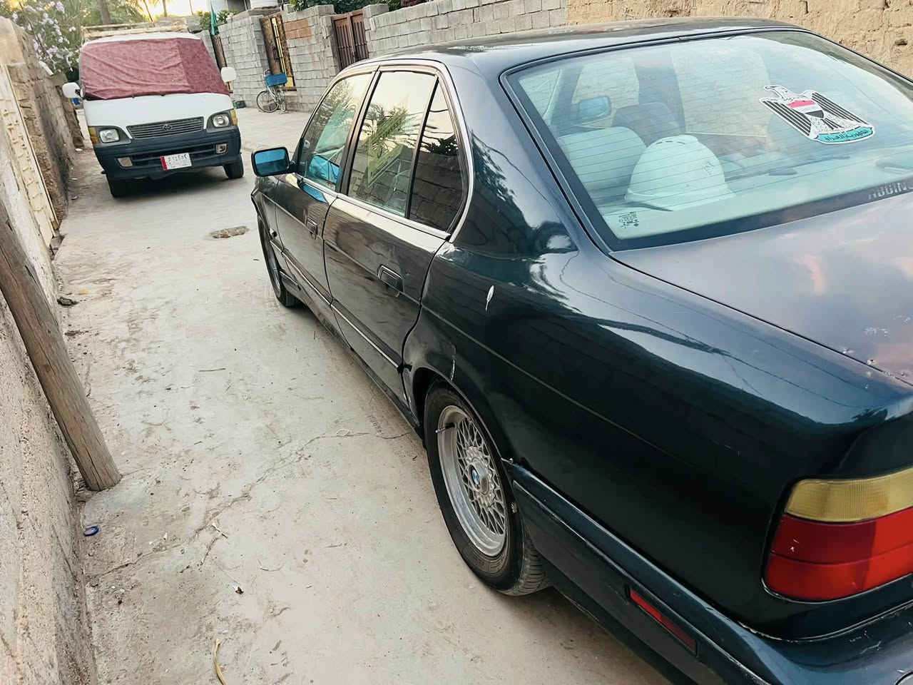 السلام عليكم
Bmw 525 بي ام 

موديل 90 فول مواصفات كشنات جلد وكهرباء 

تبريدها ثلج اربع جامات كهرباء فتحه طكتين اسود غير محدد بلسنويه 4 تايرات جدد فلنجات امامي و4 دسك جديد كير اوتماتك ستيرن صقر شاشه اندرويد وكامره خلفيه الدعاميه مالتها موجوده هي والدوسه من صفحه الحادث 

بيها جامرلغ والباب مبدلات ابيع ع حادثها  43 وبيها محال لشراي السياره مناقصها بس صبغ باب وجامرلغ مكان الحادث وصورتها قبل الحادث بلمنشور


**إذا كنت صاحب هذا الإعلان وتريد حذفه لأي سبب، رجاءا أرسل رسالة إلى الدعم الفني**
