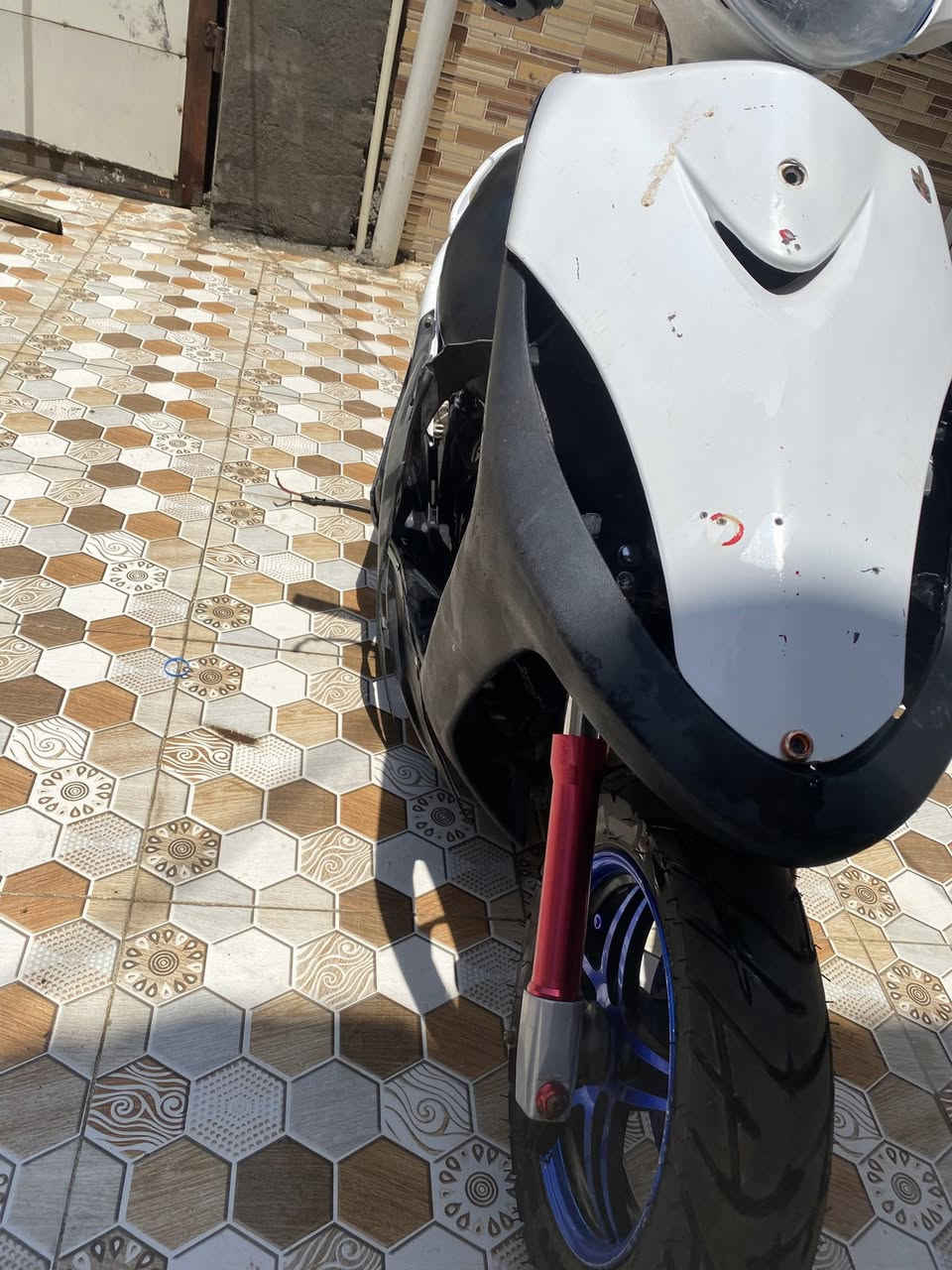 سلام عليكم شاصي ماكس عدله بس جيب مكينه وشد كامل مكمل لا عواج لا طفر لا لحيم مكفول السعر150وبي مجال قليل حك جيه -المكان حله ورديه خارج يم معمل ابو كيره الاستفسار ***********بي واتساب ومتواجد خاص
