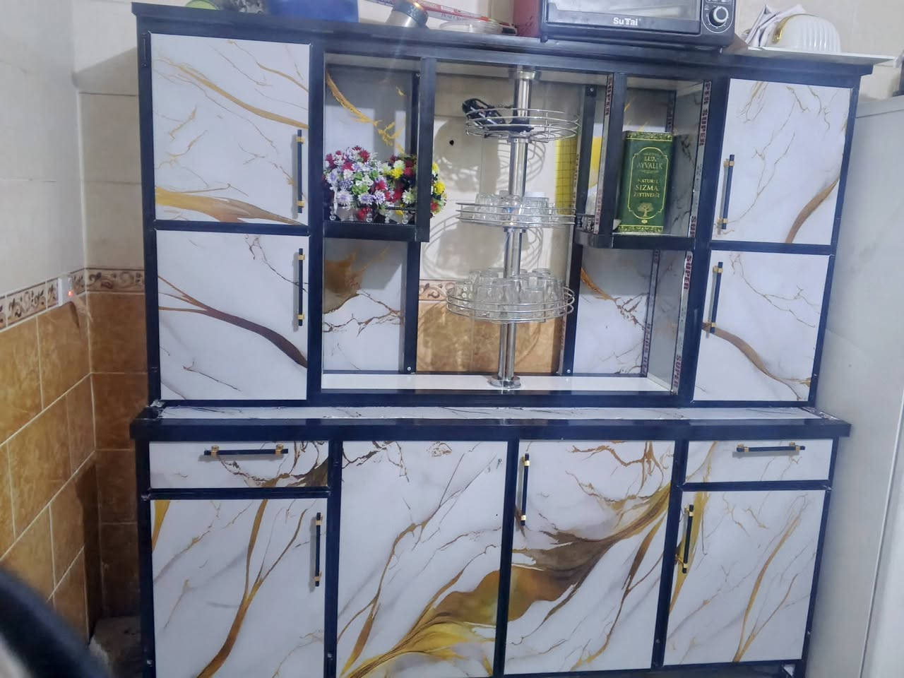 يوجد اغراض منزل ونضيفه وبسعر مناسب للتواصل وتساب ***********فقط
