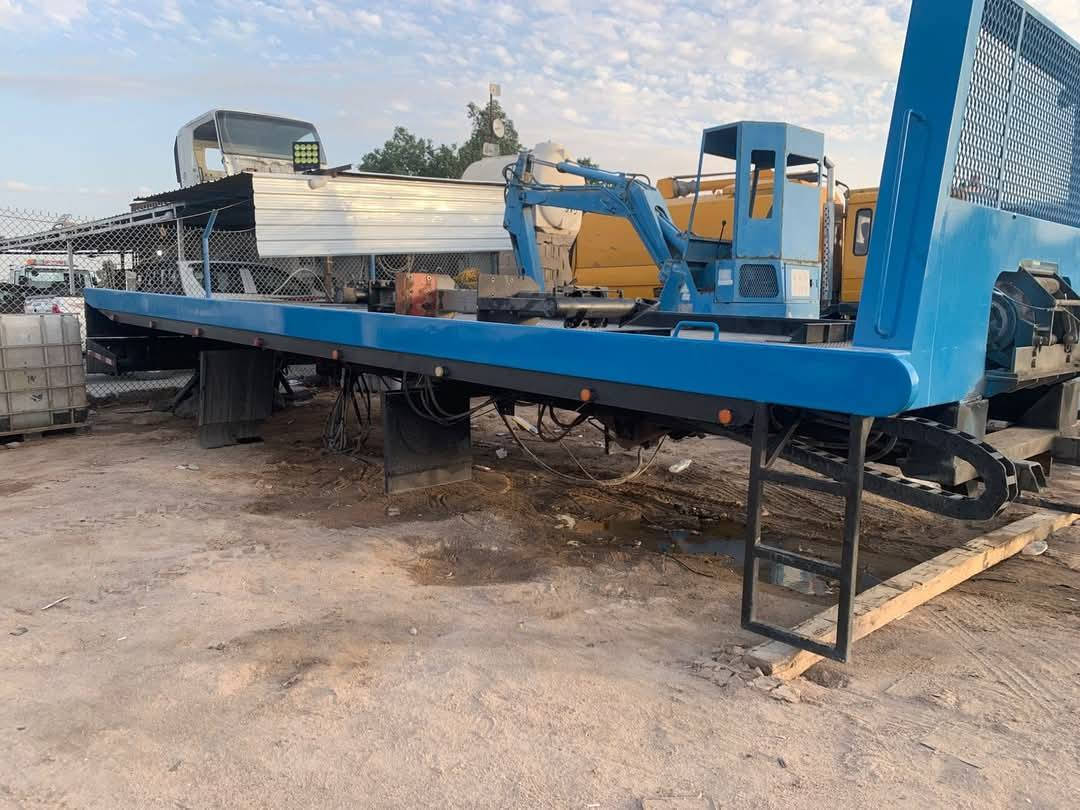 بدي شركه بيم الطول 8 متر مال سكس بلادي كامل غراضه السعر 130 ورقه ***********
