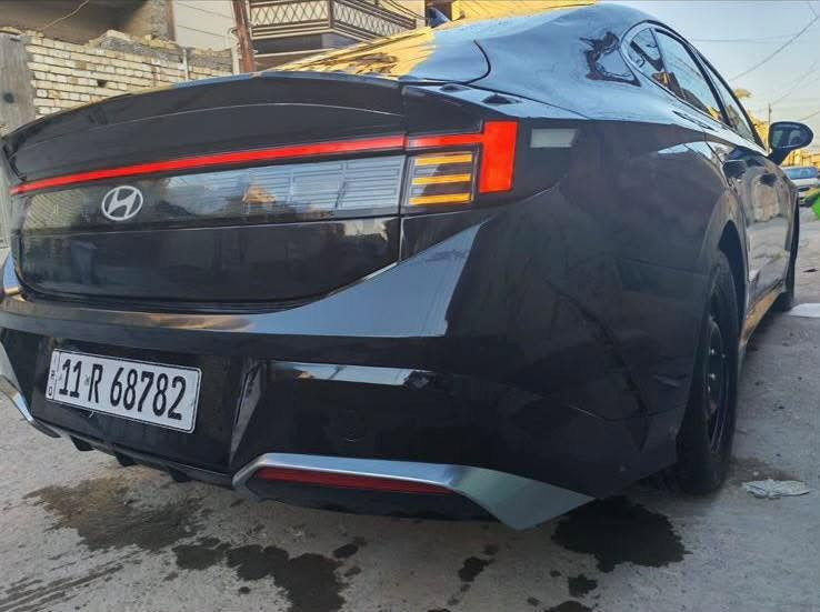 سلام عليكم سوناتا 2024 وارد امريكا 
بانزين فقط 
رقم بغداد 

مواصفات 
بصمة تشغل 
بصمة ابواب 3 
تشغيل عن بعد 
توقف ذاتي 
حساسات الاصتدام 
حساسات امامية 
حساسات خلفية 
كشنات كهربائية 1 
كشنات تادفئة 
صندوك بصمة 
هواي مواصفات بيها
فول عدا الفتحة من الأخير 
ماشية 61 Km
رقم بغداد باسمي 
سنويا جديدة 
هزة جديدة 
ابيعلك سونار بالمنشور عندك مراوس باكورلا وارد امريكا 
*********** 
سعر 160 وبيها مجال للشراي
