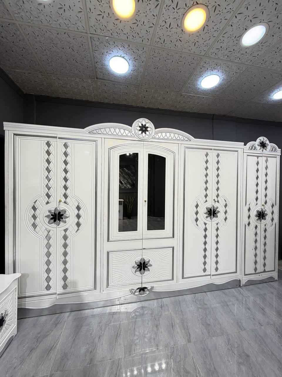 متوفر الان موديل جديد ..

غرفه نوم داخل معاكس خشب 3 ملم
خارج تحفير sns انديف 5 ملم

الصبغ حراري درجة اولى

6باب  متكونه من 9قطع

زاويه تصميم كنتوري بارتفاع الكنتور

السرير بلاويد اسود 6ارجل

قياس الكنتور ارتفاع 2.40 وعرض 3.20

النقل والشد مجاناً داخل بغداد 

يوجد توصيل الى جميع المحافضات وباسعار مناسبه
M المدائن, بابل


**إذا كنت صاحب هذا الإعلان وتريد حذفه لأي سبب، رجاءا أرسل رسالة إلى الدعم الفني**