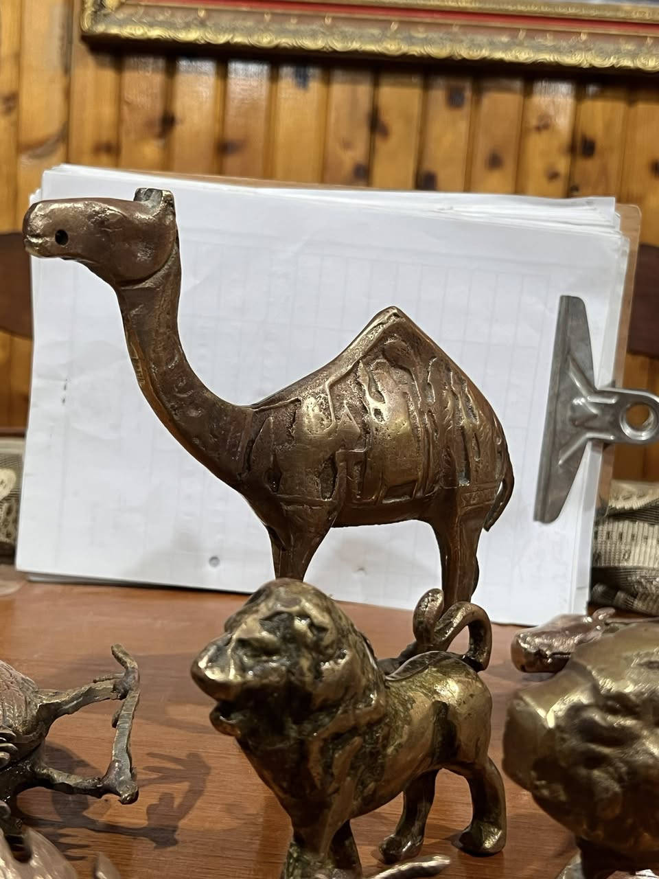 السلام عليكم

نحاسيات قديمة
ابيع شلع
8 قطع

***********
