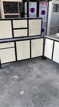 خزانات • ٣ قطع • جديد