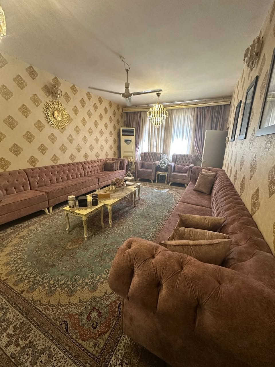 السلام عليكم تخم عراقي درجة اولى نظيف كلش 20 مقعد مسوي ب2 ونص ابيعه نص سعره يخبل اخو جديد سبب البيع الانتقال لغير بيت


**إذا كنت صاحب هذا الإعلان وتريد حذفه لأي سبب، رجاءا أرسل رسالة إلى الدعم الفني**