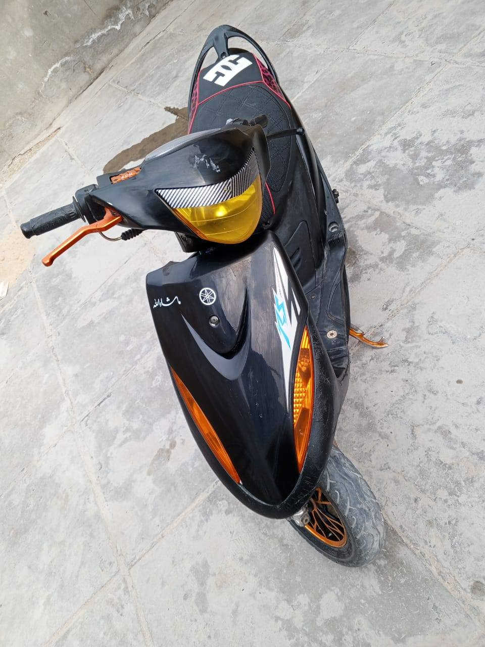 سلام عليكم ماكس عدله ياباني 2006 دراجه كامله تزويد فول تخم كامل برتقالي دبل امامي وخلفي وستان ومال تعليك ويادات ومال دهن وياله وصالنصه صجميه fm وكلجات رياضيه دراجه مفتوحه بوشه 55 مكينه ناعمه شرط شلعه ومعدل فول كهربائيات كلها شغاله شغاله سلف وهندر نكره ولايت وبك لايت وشاير ودشبول قفل سكان دراجه امختمه كلها ختم واحد وين ما تروح شوته اصليه سعر 450 وبيها مجال مكاني كربلاء حي الغدير يم حديقه الياسمين متواجد ***********ومتواجد ماسنجر
