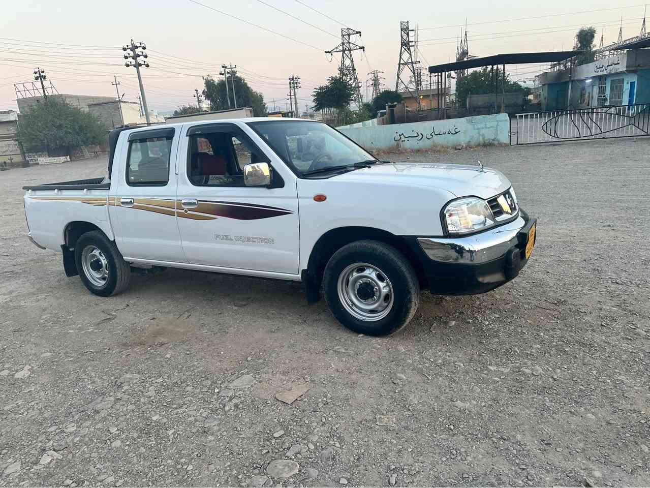 نیسان مۆدیل٢٠١١ یابانی سویچ کۆنترۆڵ 
 بۆیاخ نیە ساردێكی کەمی هەیە
 مەکینەی نەکراوەتەوە تایەی تازەیەی 
سەنەوی بەسەر نەچوە
ماڵی دۆستە
نرخ   ١٤٢ گەڵا کەمیك معامەلە

***********
*********** السليمانية, العراق
