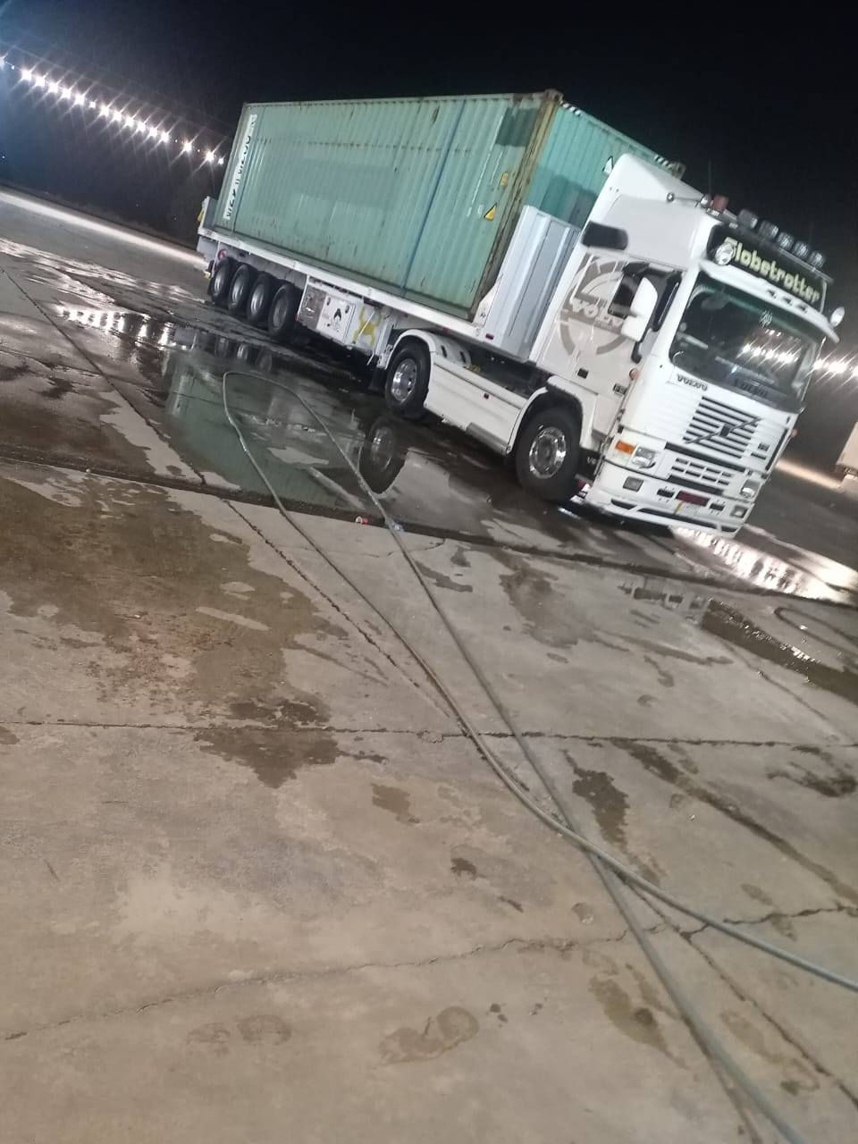 سلام عليكم من رخص الدمنيه
سياره فالفو البيع مكلف بل نشر اللستفسار الااتصال ع رقم***********////؟ ***********
