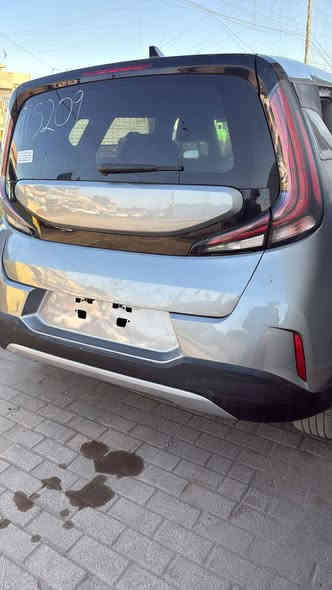 السلام عليكم
للبيع سياره كيا صول موديل 2024 ماشيه ٦٠٠٠ الف
 دخول جديد 
حادث جدا بسيط 
الجنطة وجاملغ ايمن خلفي بدون تبديل فقط 
حجر بيئه موجود بلادي 
مواصفات السياره :-
 دخول ذكي 
شاشه كبيره كار بلي 
كاميرا خلفيه دواره
LED نهاري + ليلي 
رادار امامي وخلفي وجانبي 
شاحن واير ليس 
تحكمات ستيرن   
ويل كب كروم 
تحكمات جهتين بلوتوث + مودات + أوامر صوتيه 
كروس سرعه 
تحديد مسار 
مانع انزلاق 
إطفاء ذاتي 
توقف ذاتي 
انارة ابواب داخليه مع البلوتوث 
محرك 2000 DOCH
بك لايت LED
شباك الامامي لماعي
العدة والسبير موجودات
مكان السياره البلديات
للاستفسار 
***********
