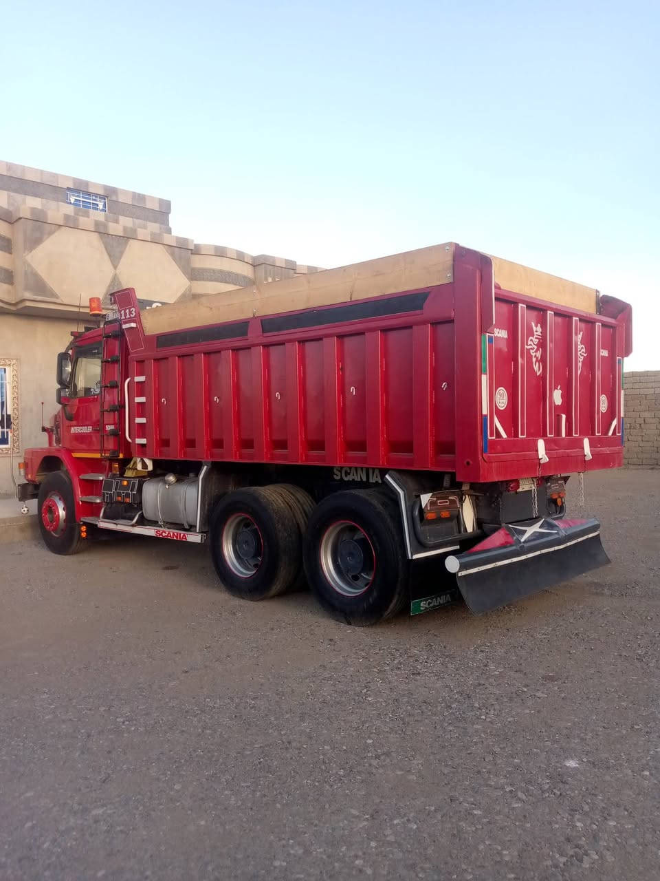 السلام عليكم 
اسكانيا 113 للبيع 
رقم نينوى 
الاستفسار على الرقم 
***********/
***********
