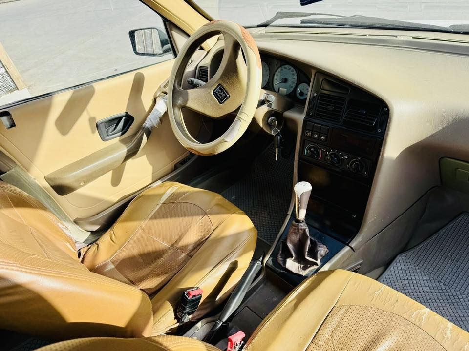 پژۆی 405 مۆدێل 2010 بۆفرۆشتن
ڕەقەم سلێمانی تا 2029 تازەیە و تەحویل و غەرامە بە شەرت  و ناوزەردە گێڕ عادیە  گراین شەفت چوار تایەی تازەی خەت سپی لە ژێردایە تەبرید سارد و گەرم  دوجام کارەبا کەمێ ساردی هەیە نرخی 39 گەڵاو کەمێ مەعامەلە سەیارەکە لە سلێمانییە 
 سەیارەکە هی من نییە بۆ زانیاری زیاتر پەیوەندی بەو ژمارەیەوە بکەن ***********
