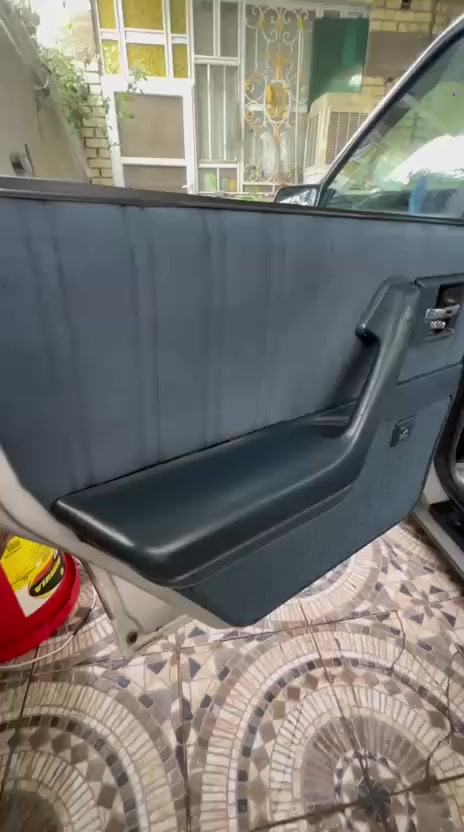 سلام عليكم
سياره اولدز موبيل للبيع 
موديل 1990
السياره صبغ عام جماليه مكفوله من ضربه 
كبات الشركه ما مفتوحه بل كارتون بعدها بعلامه الشركه
مع صندوك الشركه الاخضر للمواد الاحتياطيه بعلامه الشركه

السياره جاهزه مجهزه 
مكينه  و كير مكفول 
كهربائيات
تبريد تدفئه فول 
داخل السياره كله نضيف 

رقم بغداد مشروع وطني
تحويل مباشر 

 السعر 87 ورقه

‏‪***********‬‏
