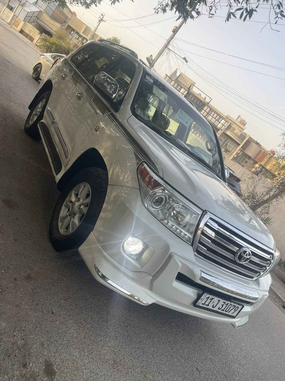 سلام عليكم لاندكروز موديل 2009 بيه صبغ جاملغ خلفي وباب اليسر الباقي مكفول كير مكينه حداديه كله جديد موصفات فتحه تحكم الشراي يتصل غير متواجد عل فيس السعر250  / ***********
