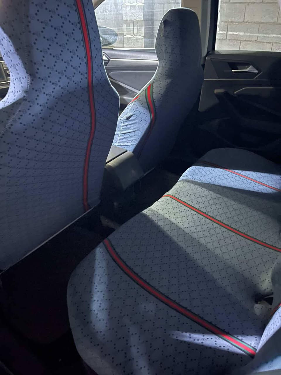 موصفات ال (s) معروفه شاشه ورادار وتحديد مسار ونقط عمياء وكاميرا
سياره رقم بغداد معوقين تنتهي بسنة ٢٠٢٧
عليه غرامه مليون او ٣٠٠ ينزل من سعر السياره
 حادثه بيند وجاملغ و الصندوك مضروب وراجع بارد  وبيه كلير بابين صفحة الراكب من امريكا وتجي على الفحص
 ينرادله ترتيب لسياره مدارية بانزين ودهن اصلي بيه 
سياره عارضه ب ١١٥ ينزل من سعره الغرامه ١٠ ورقات يعني ب ١٠٥ وبيه مجال 

هذا رقمي بي واتس اب واتصال 

***********
