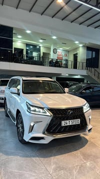 بدون صبغ • ٢٠١٩ • ٩٠ الف كم