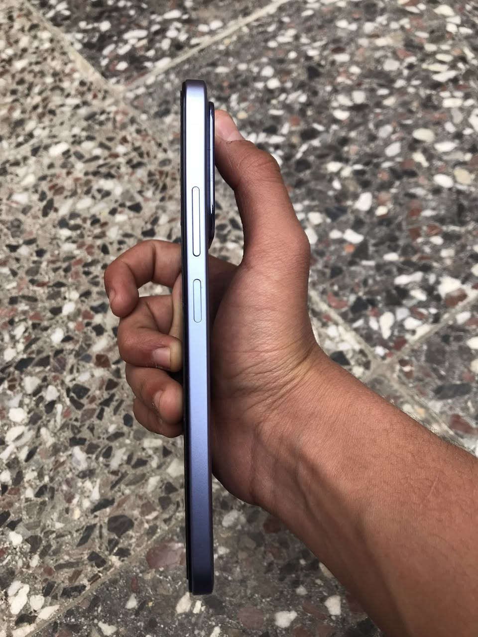 سلام عليكم poco c85 ذاكره 256+8 وتر بروف نضيف كلشي ما مبدل بي ولا داخل صيانه ع وضع شركه ما صالي هواي من شتريته كسر كارتونه لملحقات كارتونه كفر سعر180 مكاني بغداد مدينه الصدر


**إذا كنت صاحب هذا الإعلان وتريد حذفه لأي سبب، رجاءا أرسل رسالة إلى الدعم الفني**