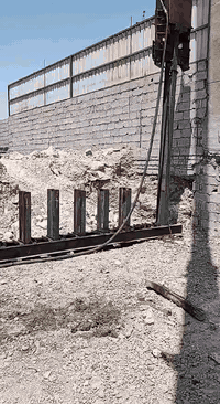 سلام عليكم عملي طرق ركائز بجميع انواعها وتنفيذ الجسور الحديديه واعمال الميكانيك الاستفسار أتصل على الرقم ***********
