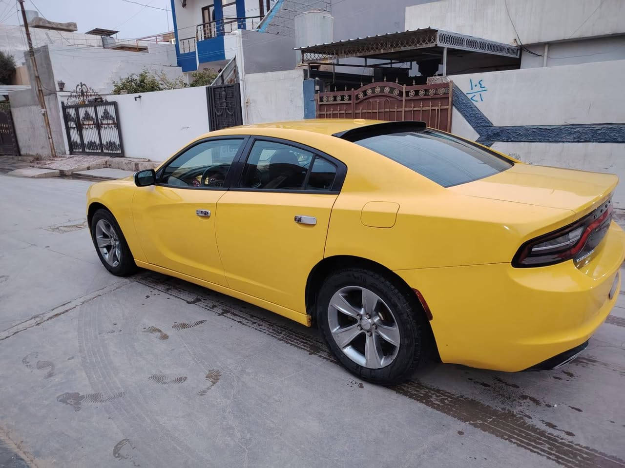 سلام عليكم جارجر 2015 أصل خط بغداد بصره حادث جاملغ أو بونيد صبغه جديده تايرات جديده السعر 165$ورقه مكلف بل نشر اي استفسار رقم صاحب السيارة
***********
