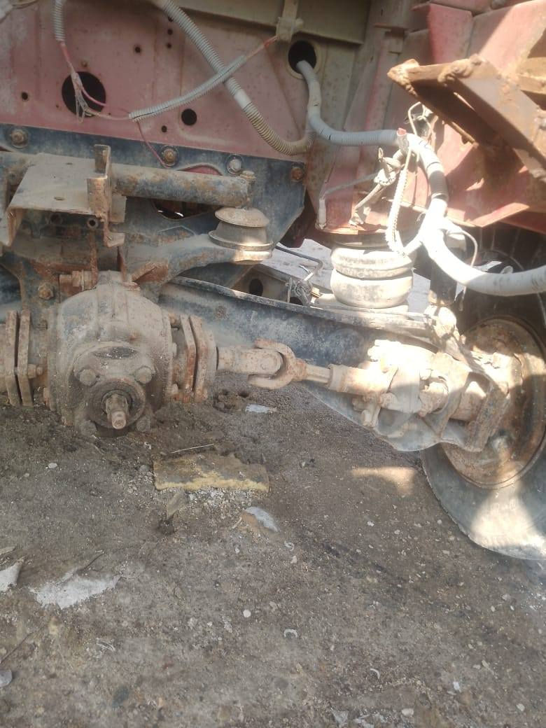 سلام عليكم
عندي هاذ الاكسن للبيع جان مشدود بتكتك بياجو السعر 75 مكاني مدينه الصدر ***********
