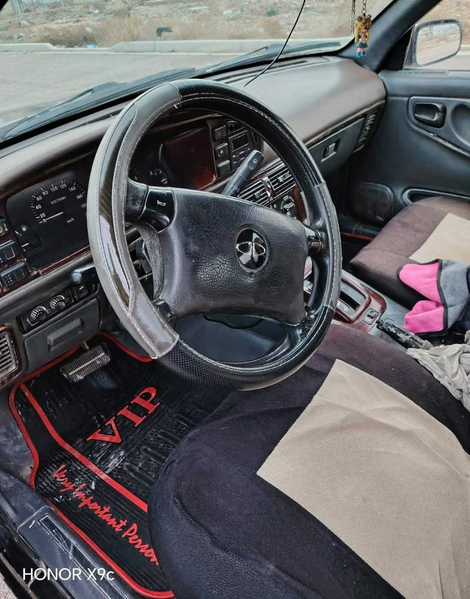 برنس عادي موديل ٩٥محرك ٢٠٠٠ مفتوح كير اوتوماتيك محرك مكفول تبريد تدفئة لايت زنون ويل كب صدر امامي خلفي جيد للبيع السعر ٣٦ وبيهة مجال وترهم مراوس هم العنوان ديالى زهيرات ***********
