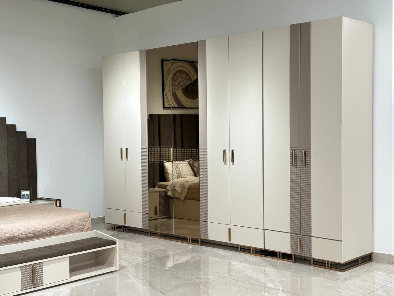✨🛏️ غرف نوم تركية فاخرة

أناقة راقية… جودة تدوم ✨

✔️ ضمان خمس سنوات
✔️ شد مجاني
✔️ نقل مجاني داخل الفلوجة
✔️ توصيل خارج الفلوجة بسعر رمزي
✔️ يتوفر بيع نقدًا وأقساط مريحة

📍 متوفرة لدى معرض الياقوت للأثاث
الفلوجة – شارع جامع الفرقان، مقابل جامع الفرقان

📞 للحجز والاستفسار: ***********

اختار الفخامة… والباقي علينا.
الياقوت للاثاث فرع الفلوجه

