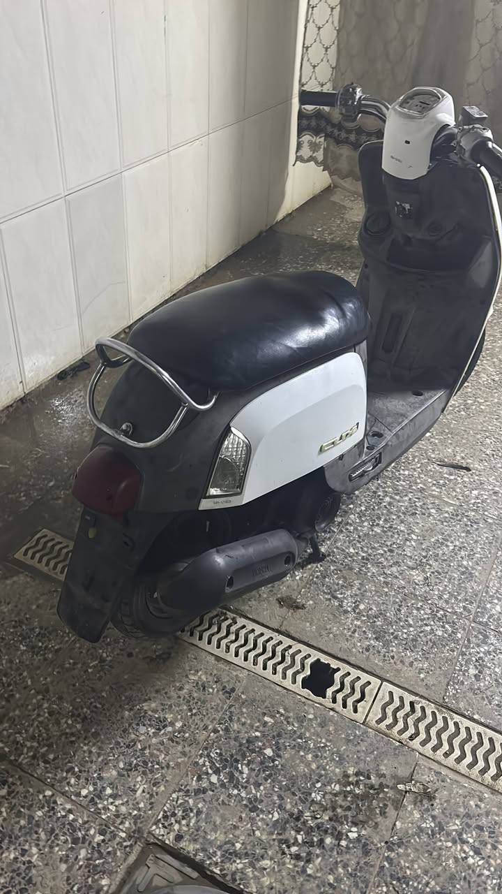 سلام عليكم دراجة بوليس مكفولة من كلشي  كفراتهة اصلية مختمة ب550  مكاني بغداد ***********
