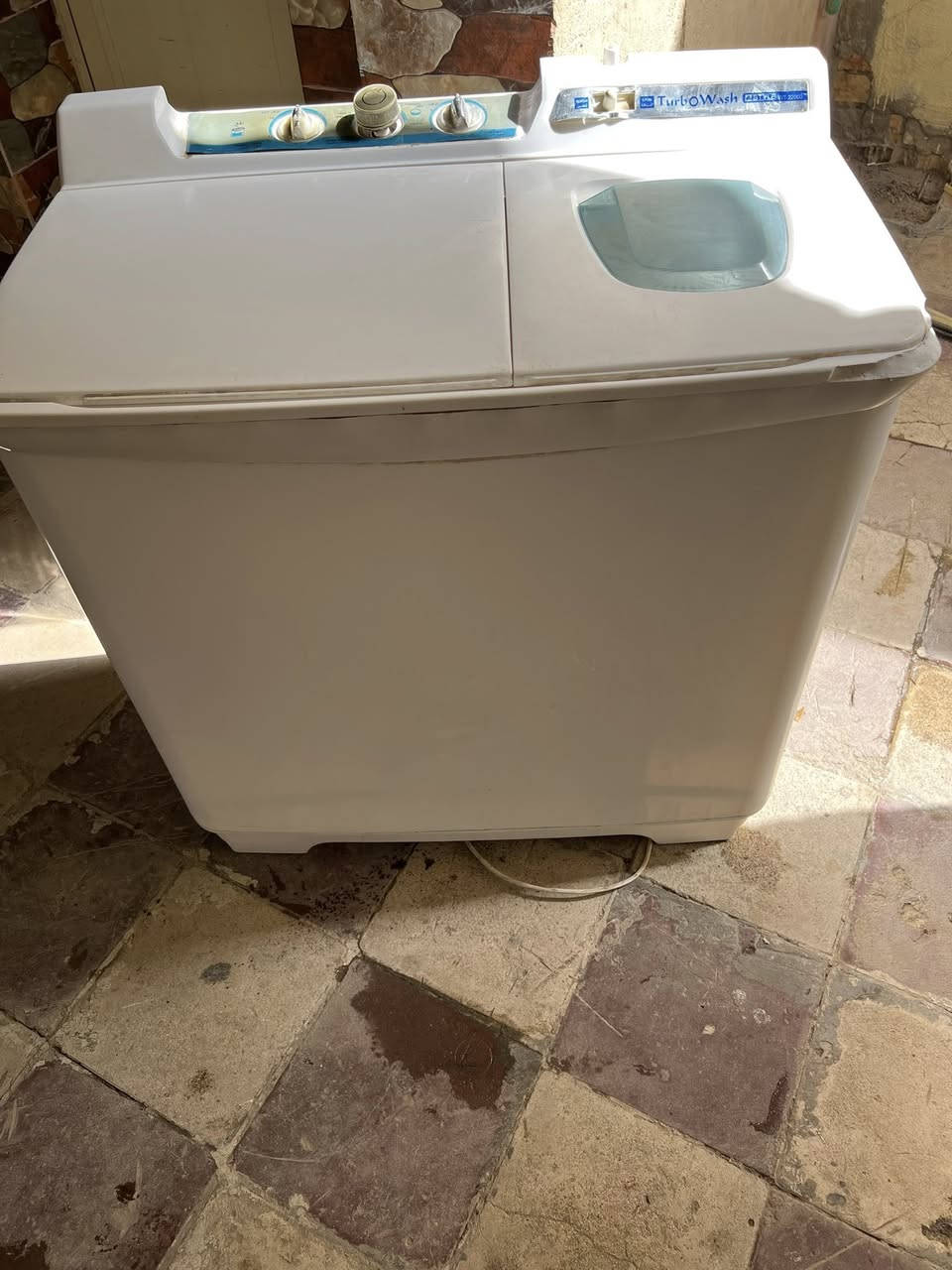 مكيف جنرال طن ونص شرط ضمان سعره ٢٧٠
مبرده شرط شغل ٨٠

غساله شرط شغل ٧٥

عنوان ناصريه حي اريدو رقمي ***********
