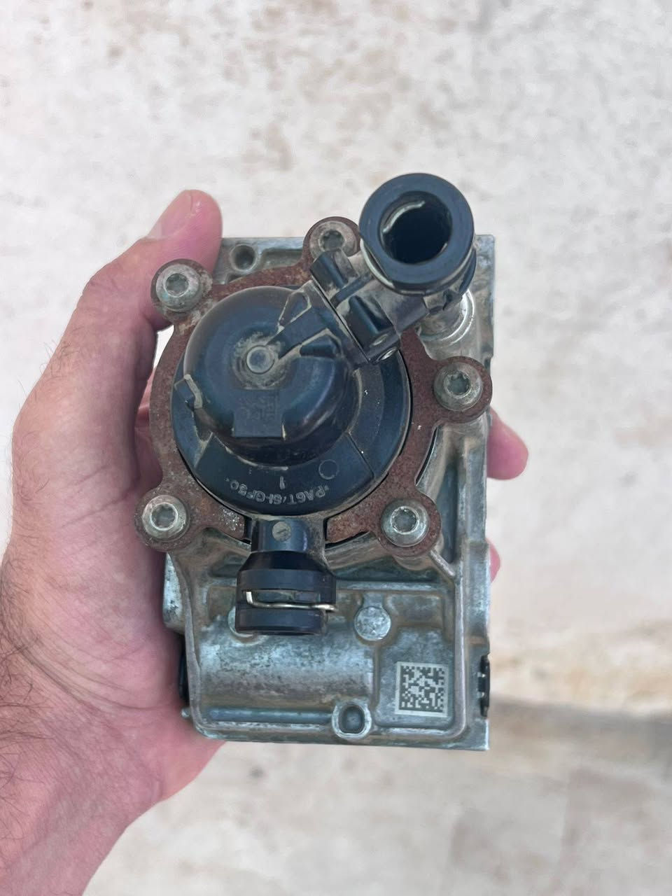 ملف كير النتره هايبرد + طرمبه ابيع عطلانات فاتحن من سيارتي وطلع العطل مو بيهن بس ابيع عطلانات انته وحضك قيم وخذهن ***********
