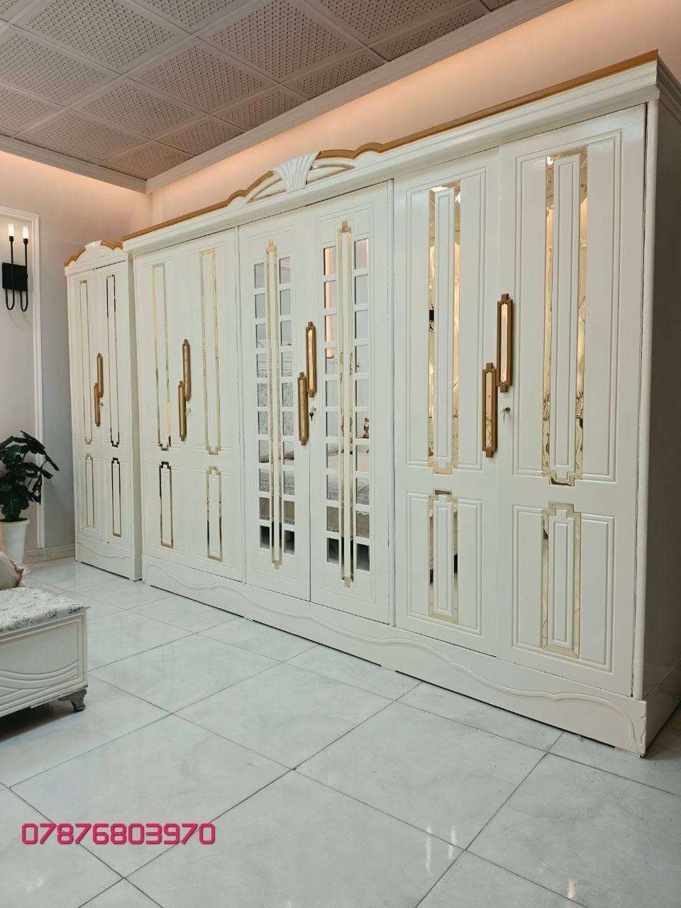 ✨ غرف نوم عراقية فاخرة بأجمل التصاميم وأفضل الأسعار ✨
***********
***********
http://wa.me/+9647876803970

🔹 نجارة عراقية متقنة بجودة عالية وتشطيبات راقية.
🔹 أكثر من 50 موديل مختلف يناسب جميع الأذواق.
🔹 توصيل إلى بغداد وجميع المحافظات بأجور مناسبة.
🔹 سرعة في الإنجاز وخدمة مميزة حتى باب البيت.

📌 مكونات الغرفة:
✔️ كنتور قياس 320 
داخل 3 ملم الوجه 5 ملم
✔️ ميز مرآة 
✔️ ميز بلازما
✔️ زاوية كنتورية. قياس80
✔️ سرير 160*200
✔️ تاج الجرباية
✔️ ناصي الجرباية
✔️ قواعد الجرباية كله بلوك
✔️ كومدين عدد (2) قياس 50 الواحد 

⭐ الإضافات:
▪️ شازلون مقعد: 50 ألف دينار
▪️ شازلون مخزن: 75 ألف دينار
▪️ دواشك طبية درجة أولى بضمان استبدال 5 سنوات:
150 ألف دينار / 
http://wa.me/+9647876803970

💰 أسعار غرف النوم تبدأ من:
1,000,000 دينار إلى 1,250,000 دينار فقط

🛏️ كما يتوفر لدينا موديلات طابقين بأسعار تبدأ من:
1,800,000 دينار فما فوق

🎨 أعمال صبغ  من أجود الخامات وبأسعار متنوعة تناسب الجميع.

🚚 ويانه طلبك يوصل لباب البيت بأسرع وقت!

📞 للحجز والاستفسار:
http://wa.me/+9647876803970
*********** 
***********
***********

📩 يرجى إرسال صورة الموديل المطلوب  التواصل مباشرة واتساب، وسنكون بخدمتكم.
