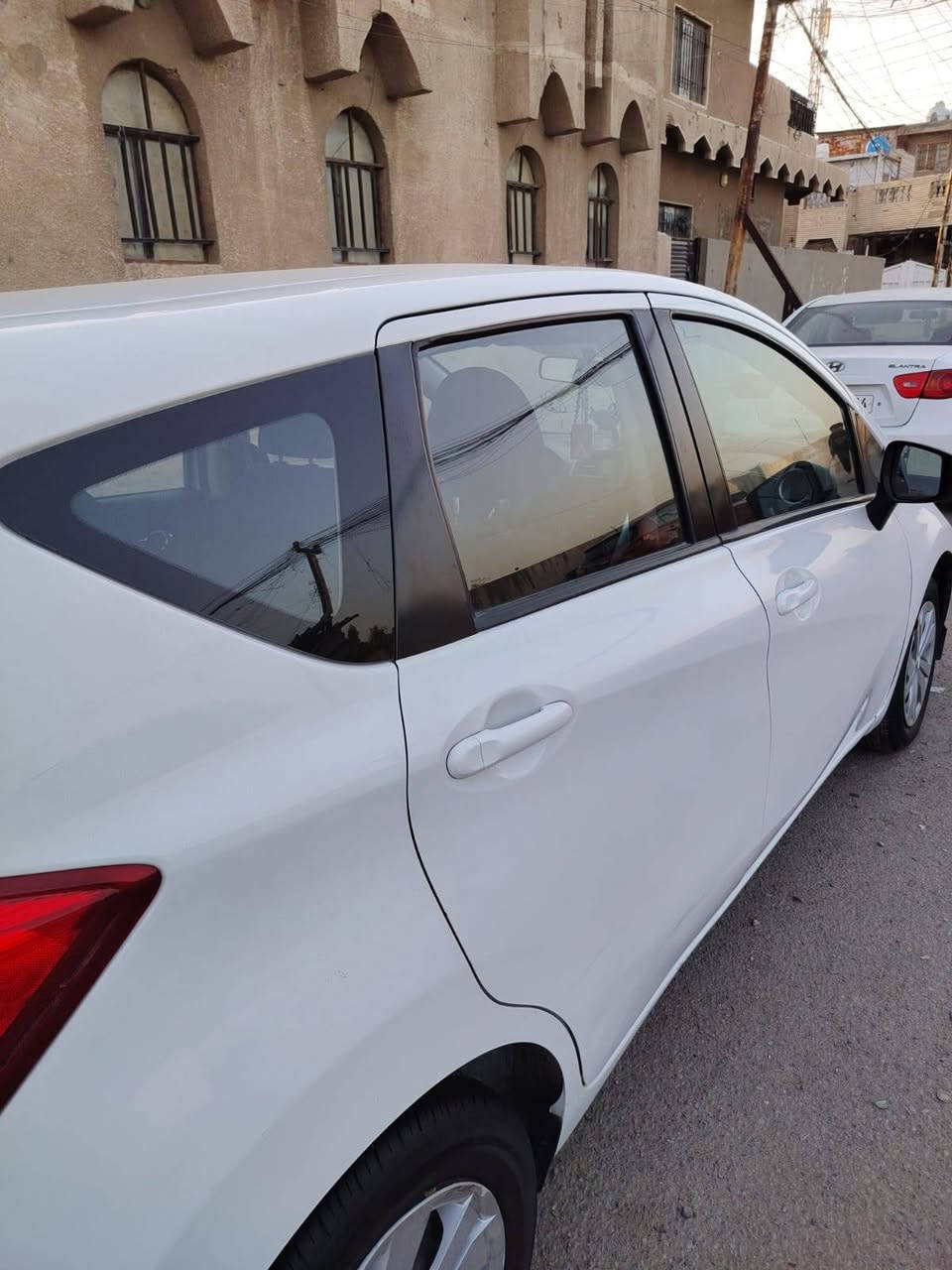 السلام عليكم
للبيع فيرسا 2019 
رقم بغداد بأسمي 
وارد امريكي السونر مرفق بلمنشور 
السياره ماشيه : 66
المكينه وكير خير من الله 
تبريد ثلج 
المواصفات : شاشه كامره تحكم ستيرن 
المكان السياره : بغداد حي الري 
السعر: 73 وبيها مجال 
***********
