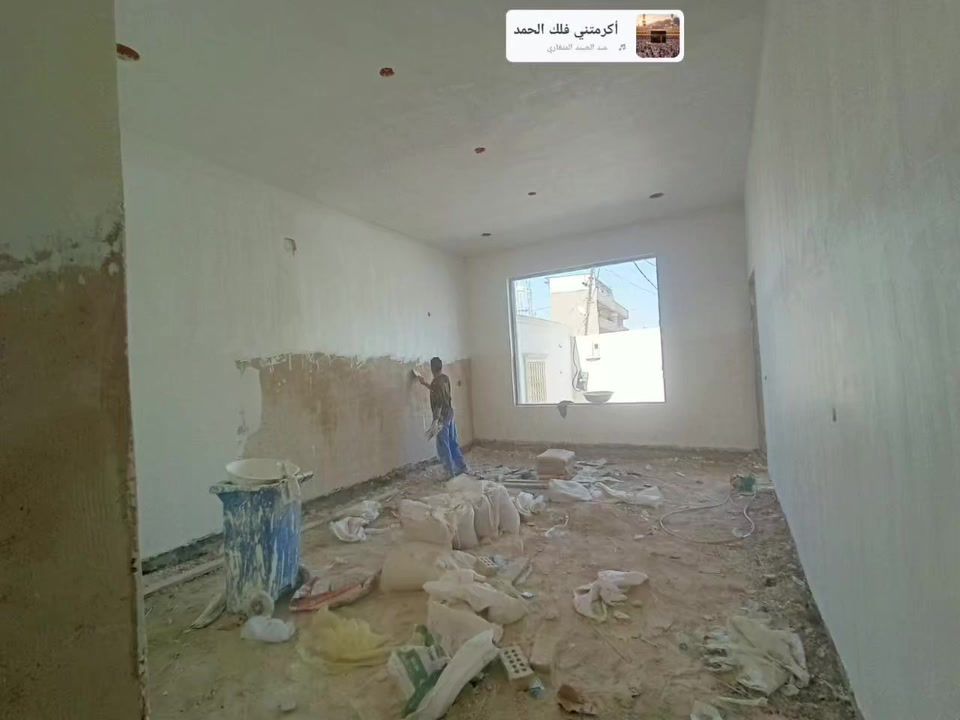 جص وبياض ب5 
جص وبياض وتشميع ب6 
شغلي درجة اولى 
***********
