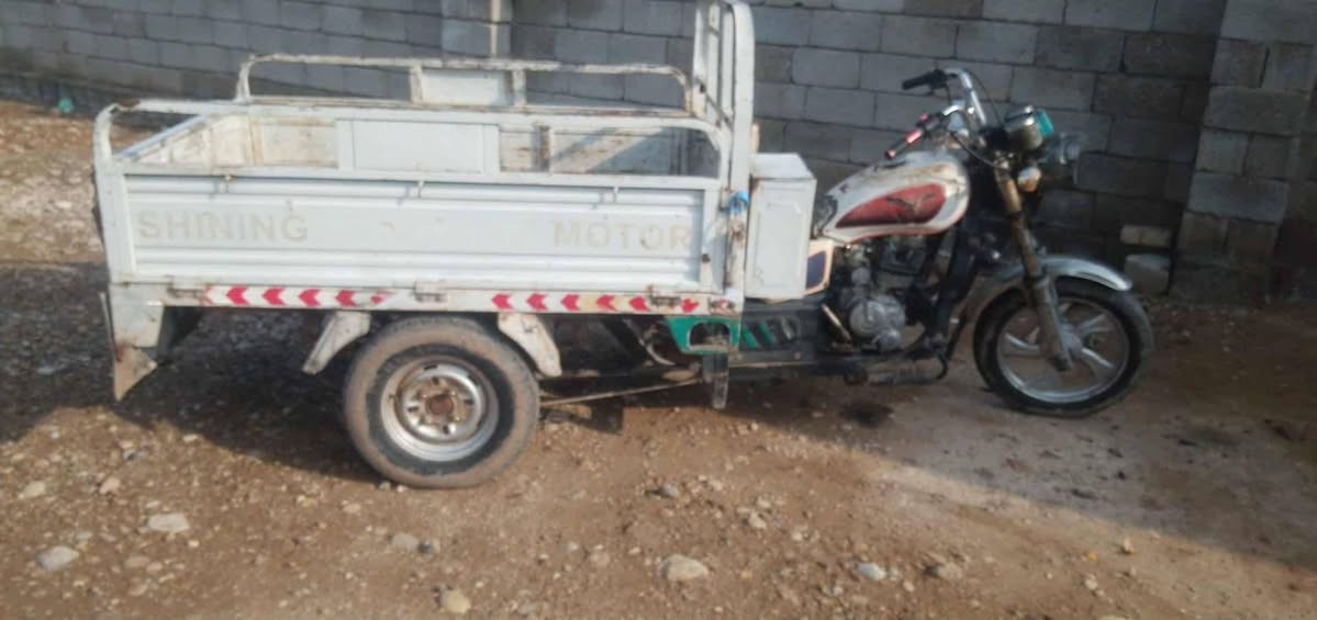 سلام عليكم شباب ستوته اللبيع ستوته نضيفه خير من الله موديل 91 وراق صوليه  ونتصل عله هاثه لرقم ***********
