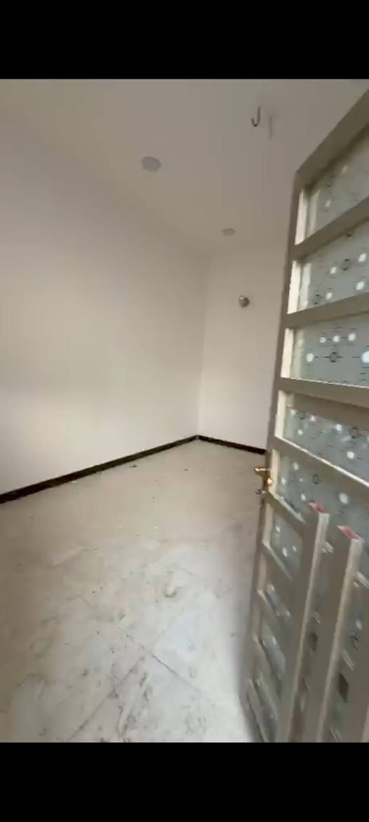 🏠بيت طابو صرف
خلف المعهد التقني - مساحته 100 م
🔑بناء حديث كونكريت( غرفه+حمام+مطبخ+استقبال+ صحيات خارجية) 
💵 مطلوب مبادرة ( بمقدمة 30 مليون ) 
مع تبديل الكفيل -- القصد الشهري 415 الف

للاستفسار اكثر اتصل - واتساب
***********
او مراجعه مكتب المهندس للعقار الكائن في حي الزيتون بداية  شارع 20 
#بيت_للبيع #طابو #عقار #عقارات #الديوانية
