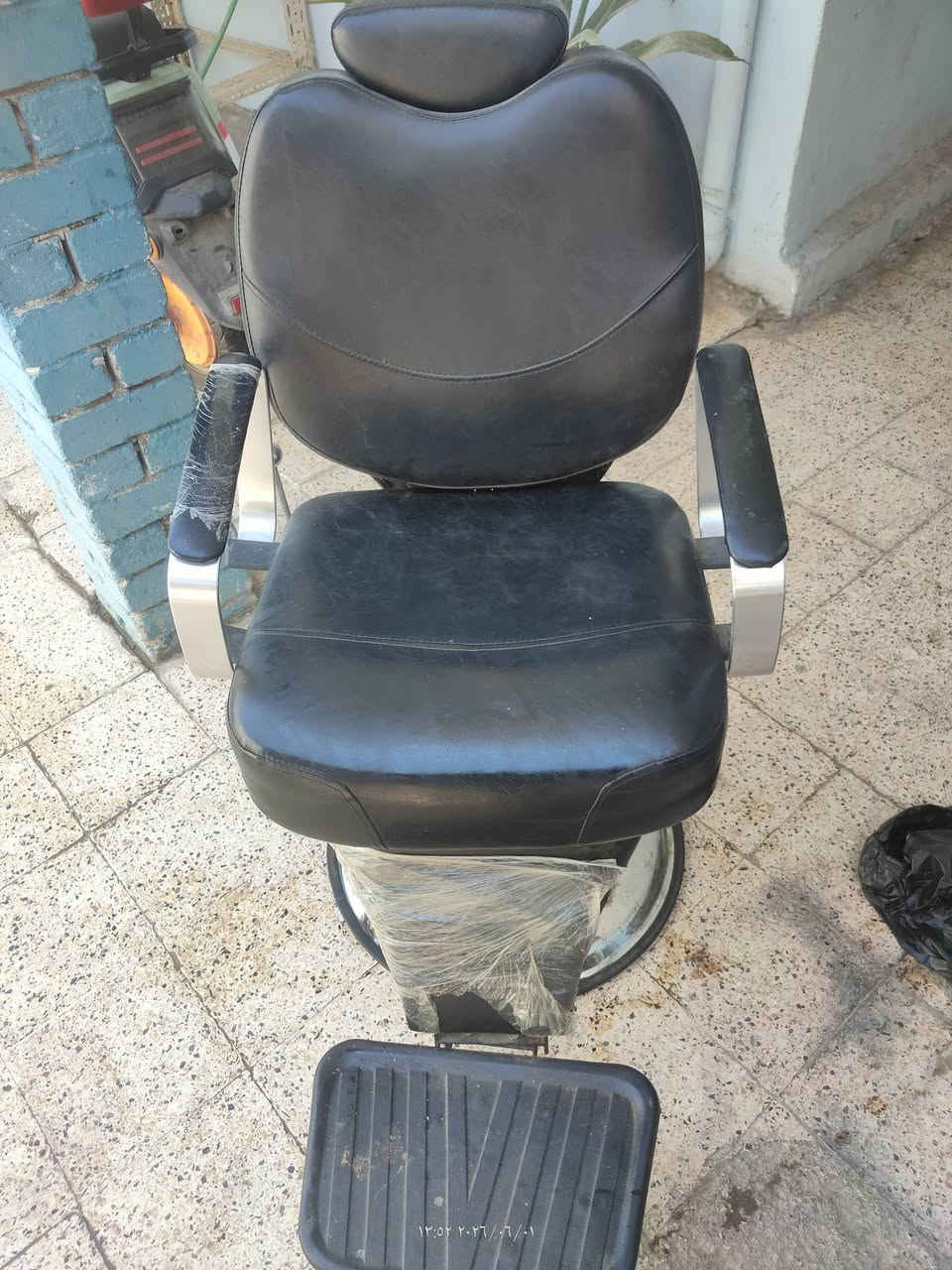 كرسي حلاقه نضيف وشغال اجيك مستخدم شهرين بس


**إذا كنت صاحب هذا الإعلان وتريد حذفه لأي سبب، رجاءا أرسل رسالة إلى الدعم الفني**