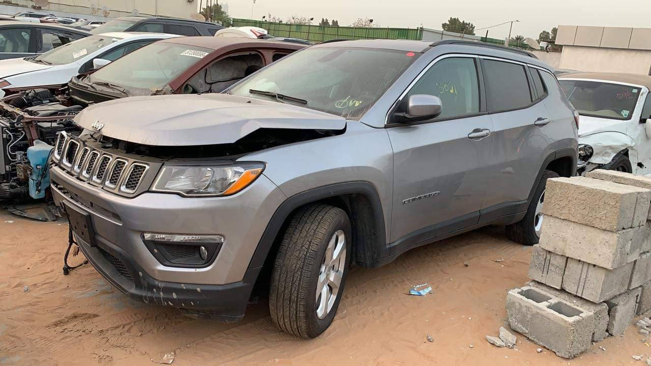 جيب كومباس لاتيود 2018 للبيع
عداد المسافة : 50km

حجم المحرك : 2400

مواصفات : بصمة

المكان بغداد ، رقم بغداد

بصمة ابواب ، كشنات جلد ، تبريد قطعتين ، سايد بريك بصمة ، بعد بيها هواي مواصفات ومواصفات لاتيود معروفه

ضررها مثل ماموضح بلصور وبيها صبغ قليل بلجنطة الخلفية

السعر : 135 وقابل للتفاوض 

 

للإستفسار: ‎*********** حسين ابوعلي
