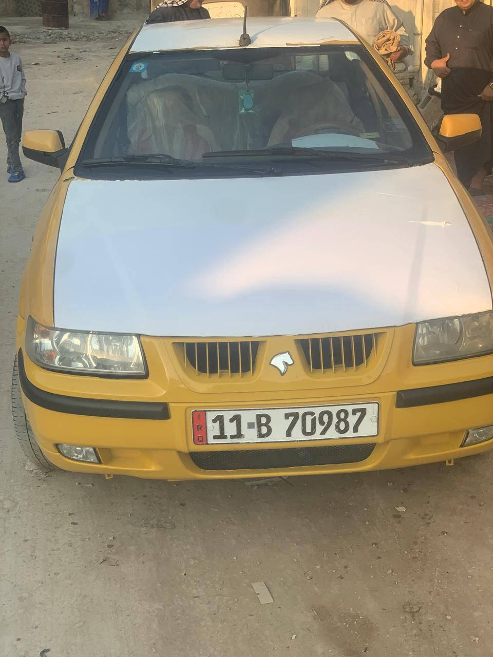 السلام عليكم سمند 2012
سياره خير من الله تخم تايرات باتري جديد حداديه كامله كير و محرك كورلا 1600 مصفره هيه و غرامات رقم جديد انكليزي السعر 38 وبيه مجال 
للأستفسار ***********
