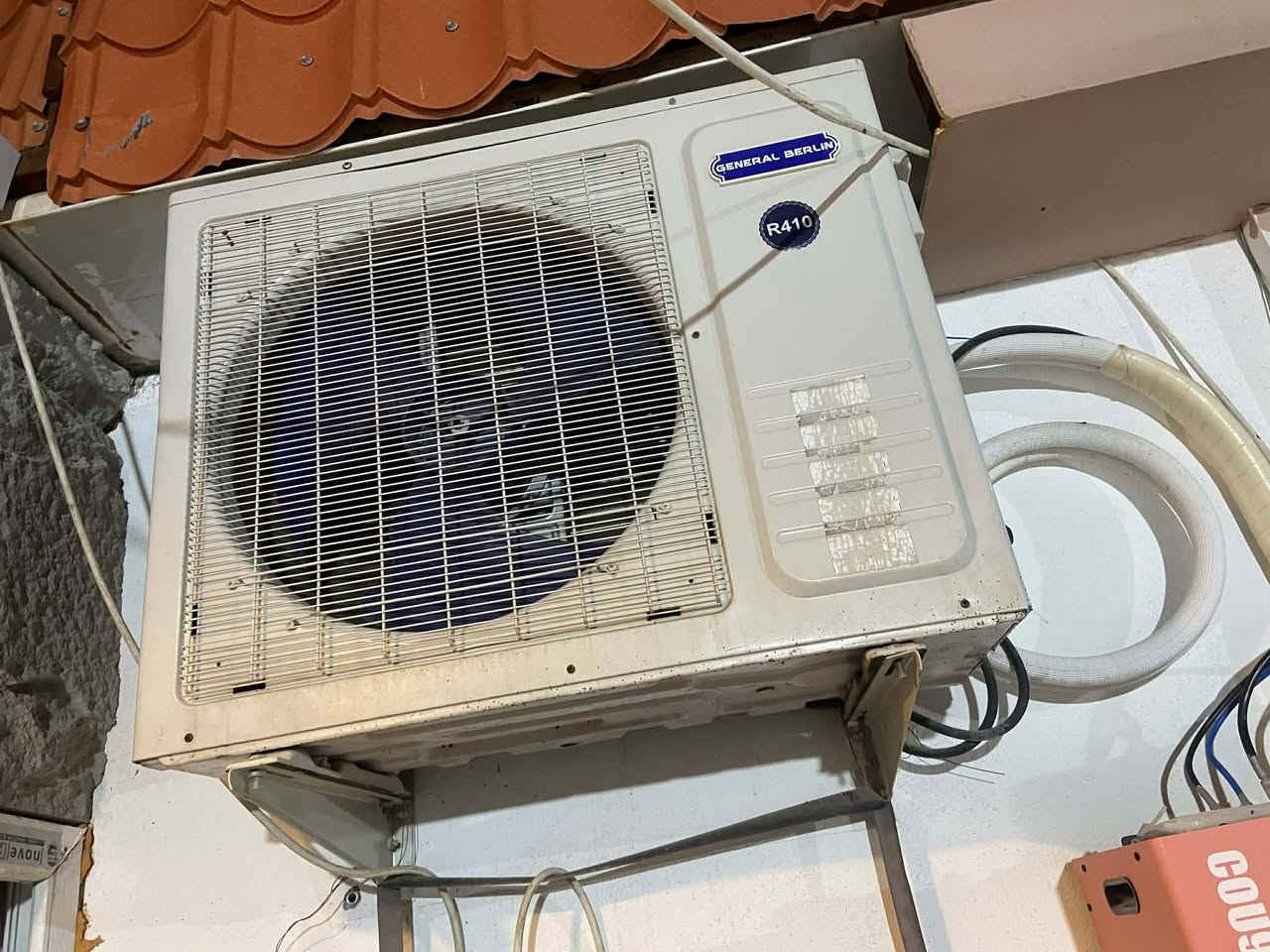 السلام عليكم سبلت طنين جنرال حديث كنتوري السعر ٦٥٠ وبي مجال نقص بس غاز


**إذا كنت صاحب هذا الإعلان وتريد حذفه لأي سبب، رجاءا أرسل رسالة إلى الدعم الفني**