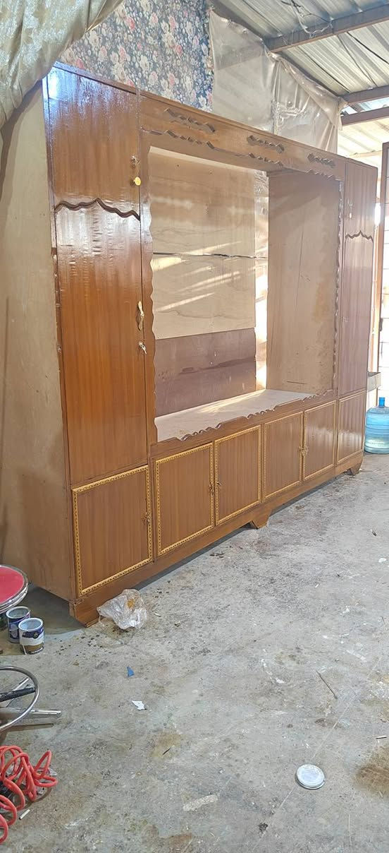 فضل الله توفر مجموعة كنتور كلاري ٣متر صاج تكمه فول نضافه العنوان شهربان طريق الصدور مقابل مدرسه نوفل السياحه مجاور اسواق نوفل ***********
