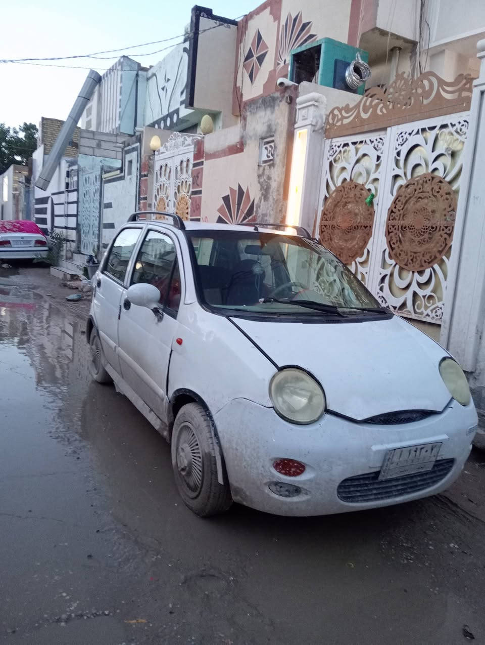 كيو كيو موديل 13 رقم نجف محرم بيه تبخير حدادية فقط دبلات تعبانه كهربائيات جاهزة تبريد شغال فقط غاز او شغله بسيطه سياره نظيفه بس ما مغسوله سعرها 19 وبيها مجال بسيط كلش #مكاني نجف شراي بخدمتك ***********
